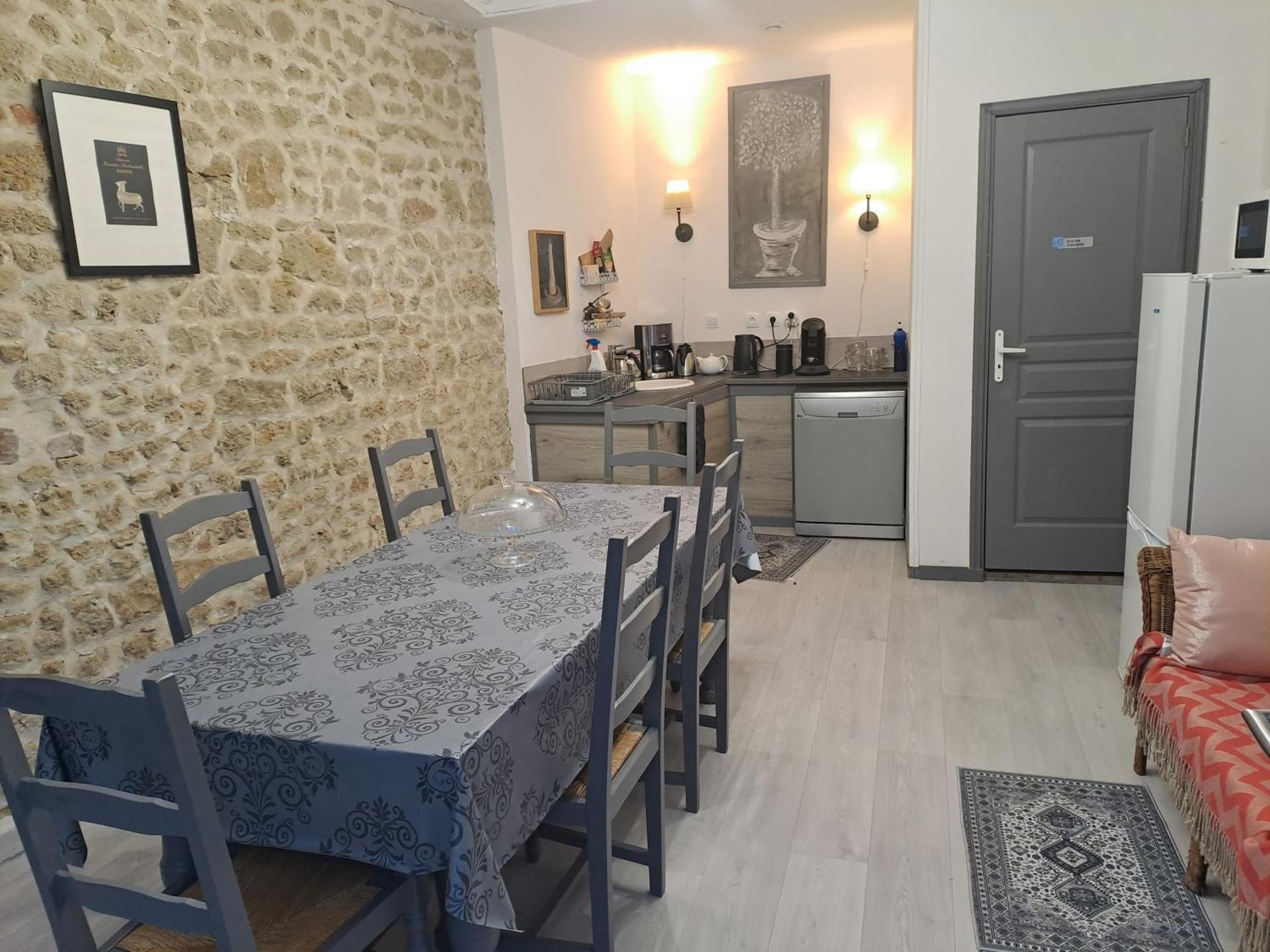 Bed and Breakfast La Cadournaise Saint-Seurin-de-Cadourne Zewnętrze zdjęcie