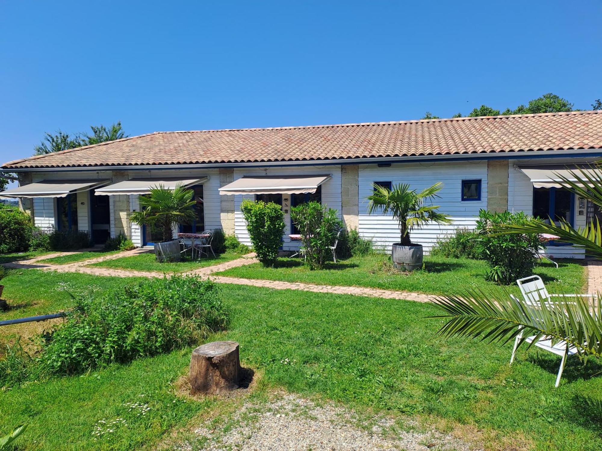 Bed and Breakfast La Cadournaise Saint-Seurin-de-Cadourne Zewnętrze zdjęcie